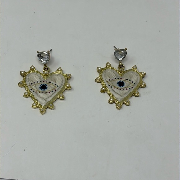 Heart earrings with Turkish eye in beige and blue with gold acrylic material - Picture 1 of 6